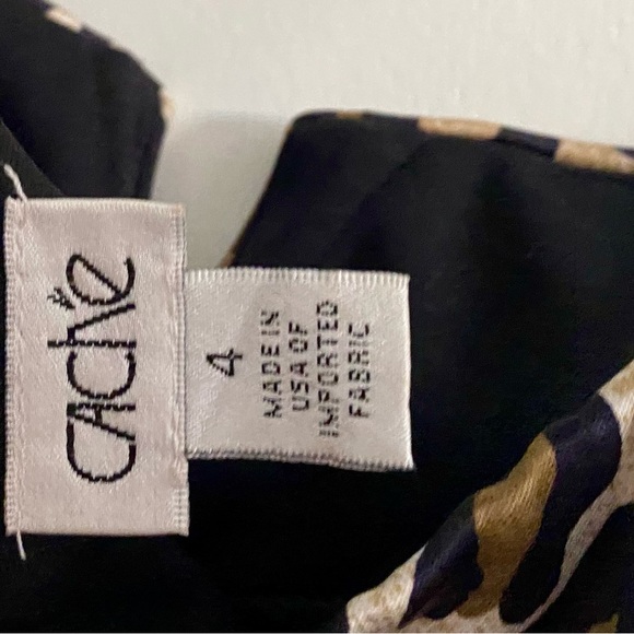 Cache Satin/Poly Leopard Print Dress. SZ 4. - Picture 5 of 6